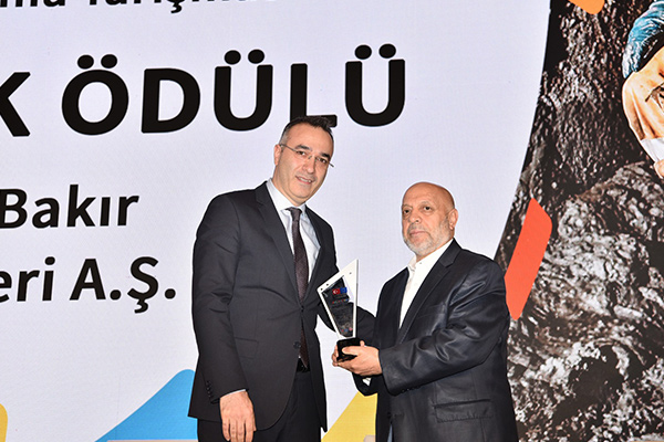 Çayeli Bakır’a Sosyal Diyalog Ödülü