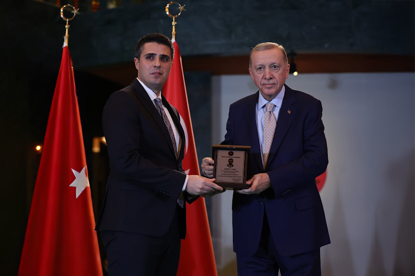 Sosyal Hizmet Alanında Anlamlı Bir Başarıya Katkı Sunmaktan Mutluluk Duyuyoruz!